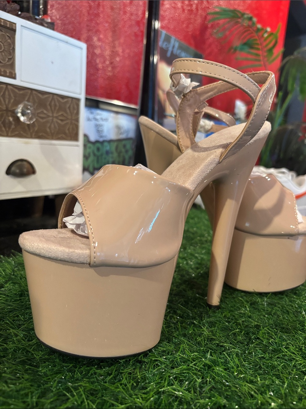 Platform Peep-Toe Strappy High Heels in Nudeo small scratches on side never worn